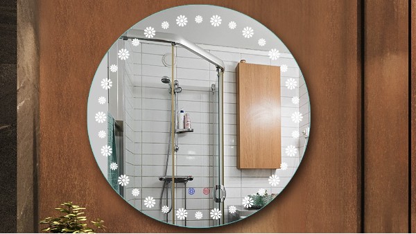 智能浴室镜：塑造科技化的沐浴体验